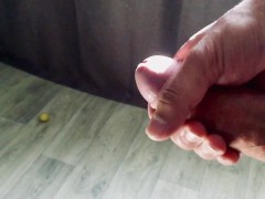 мощный оргазм, выстрел спермы из большого члена. - Screenshot 3 of 16 - Teenager