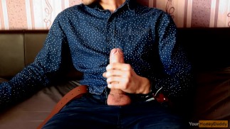 Кончить на трусики сводной сестры, пока ее не было дома