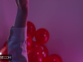 Deeper. Emily Willis is the Best Birthday Gift Ever screenshot number 2