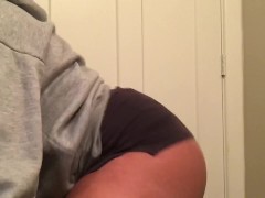 Random Twerk Session  - Screenshot 14 of 16 - Mixed Girl