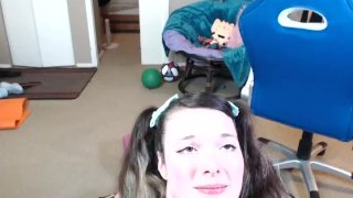 Teen On MFC Rides A Sybian