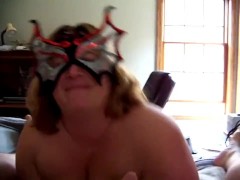 Video My Slutty Hotwife Brenda loves sucking cock!