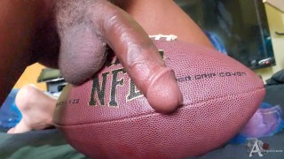 Masturbação solo | jogo de fetiche tributo ao futebol e brinquedo anal