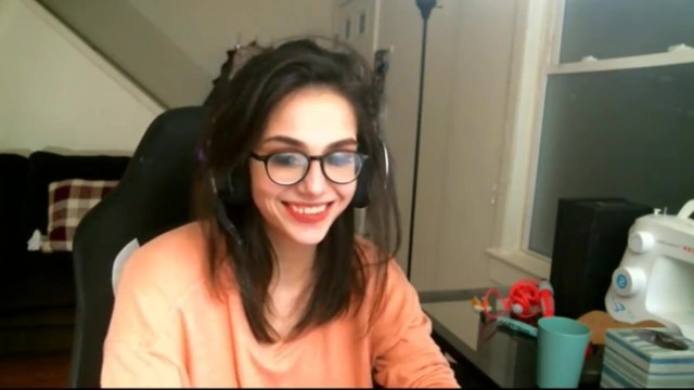 Twitch Streamer Tricked into Boob Slip lol