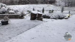 Outdoor fuck in the snow! Cum fast in the Jacuzzi please