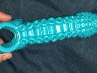 Bad-Dragon Ika Sheath Unboxing