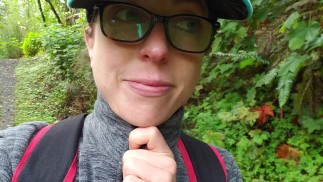 Pee Time mit der sich ständig weiterentwickelnden nerdigen Fee xo