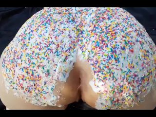 BBW Kourtney Cakes Birthday Cake booty Preview