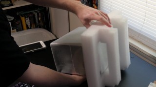 Um band-aid para meus problemas de armazenamento! - Synology DX513 Cinema Unboxing