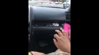 Public fingering in traffic 