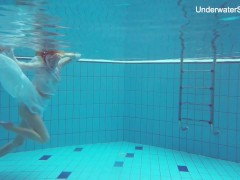 Diana Zelenkina hot Russian underwater