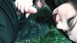 Toma esta polla gótica perra
