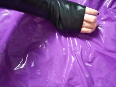 Putting on long Latex opera gloves