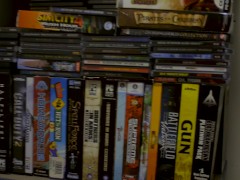 The ULTIMATE Trashy Early 2000s Gaming PC! Windows XP Gaming in 2018 - Screenshot 2 of 16 - Early 2000s Gaming