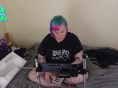 First time Fuck Machine Unboxing cute bbw punk miss vaga