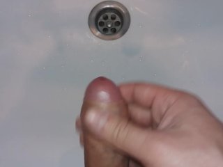 очень сильно захотел кончить,very much wanted to cum