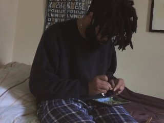 Rolling a blunt cause depression is fucking me