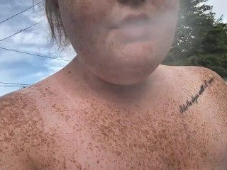 Fat Stoner Girl and her Freckles
