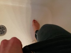 Urinal Practice FAIL! - Screenshot 5 of 16 - Peeing