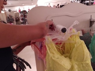 Lady Bel and Manuela Sweet in the dressing room