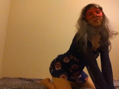 Ashley plays with a big toy - Screenshot 1 of 16 - Crossdresser