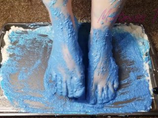 Mistress Toefu Wetand Messy Feet (ASMR)