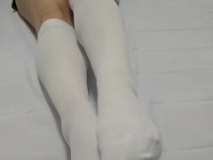 Stocking Exploration - Screenshot 4 of 16 - Feet