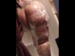 BBW Ebony Shower - Screenshot 6 of 16 - Fat Ass