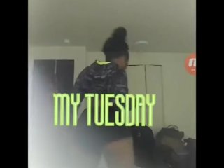 This Ebony Girl Loves to Twerk and Shake ass.