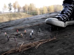 Old Converse Crush Tiny Man - Screenshot 8 of 16 - Helgali