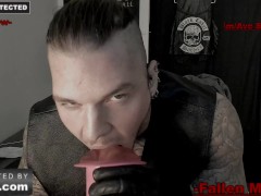 c2c leather smoke hot pussy lick pov