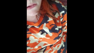 Thumbnail BBW CREAMS ON VIBRATOR