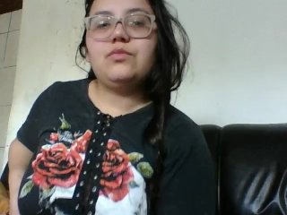 ME DIVERTINDO COM MEUS PEITOS