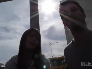 HUNT4K. La coppia ha bisogno di soldi per il motel quindi perche