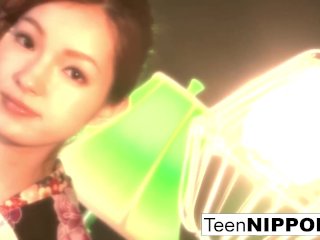 Gorgeous Asian strips off her kimono to have some fun