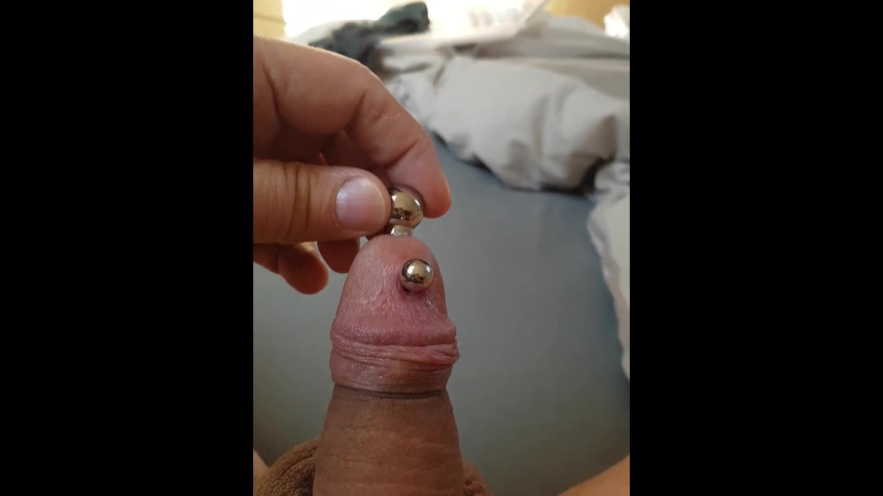 Inserting an Princes wand in my uretra.