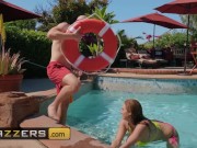 Preview 1 of Brazzers - Curvy PAWG Skylar Snow gets some poolside anal