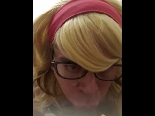 CD Dannidaisy сосет большой черный член фаллоимитатор со спермой на лицо