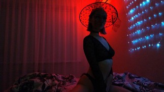 SEXY WITCH SUCKS MY DICK OR IT IS A DREAM?