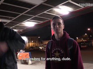 BIGSTR - Hunk gets picked up from the trainstation and pounded