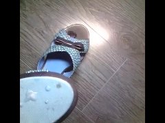 Spit on shoes 
