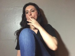 Smoking Jewels, Smoking Glamour