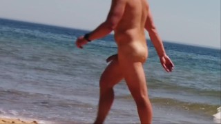 Huge Dick Passing By While Spying On A Naked Gay Beach Guy