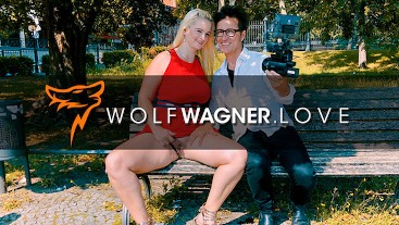 Blonde Milf MIA BITCH abgeschleppt HOTELZIMMER WOLF WAGNER wolfwagner.love
