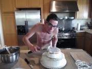 Chaturbate Baking Show Making a Cake