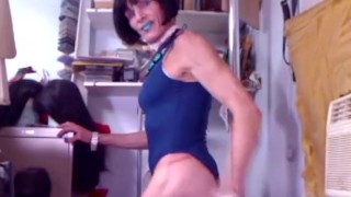 Steaming 67Yr MILF Tranny Alexandria Shows Muscle Size Progress Weight Lift