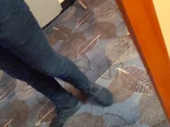 Showing off my legs and ass in skinny jeans