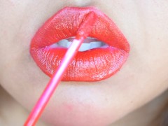 Big Red Pouty Lips: Lip Pucker and Kissing Noises