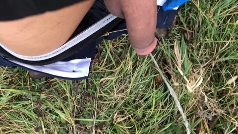 Pissing On The Side Of The Road In The Country onlyfans @ voyeur365movies 