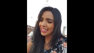 Annie Sex Teen Mexičanka Ochotná Šukat Na Střeše Svého Domu